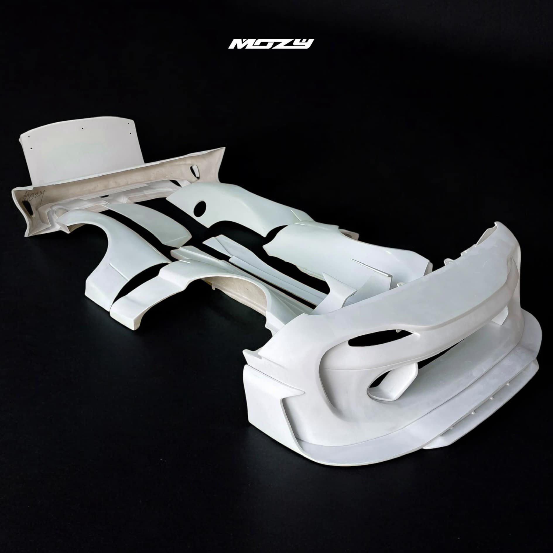 MOZY - PISTONZERO – KIT MAZDA MX-5 NB LARGE CARROSSERIE PRÉCOMMANDE